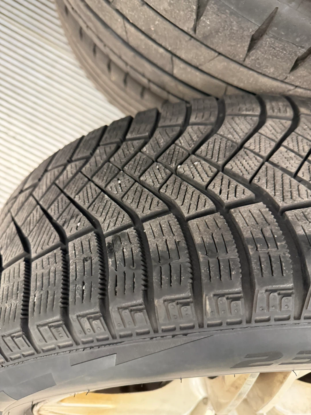 19" Hartmann  Wheels + Pirelli Scorpion Winter Tires - photo 3
