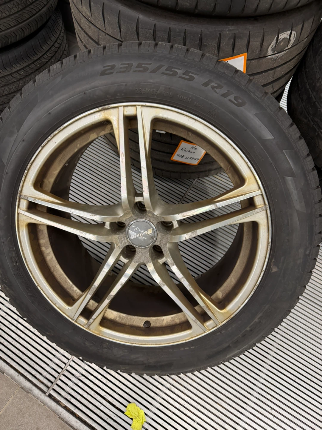 19" Hartmann  Wheels + Pirelli Scorpion Winter Tires - photo 4