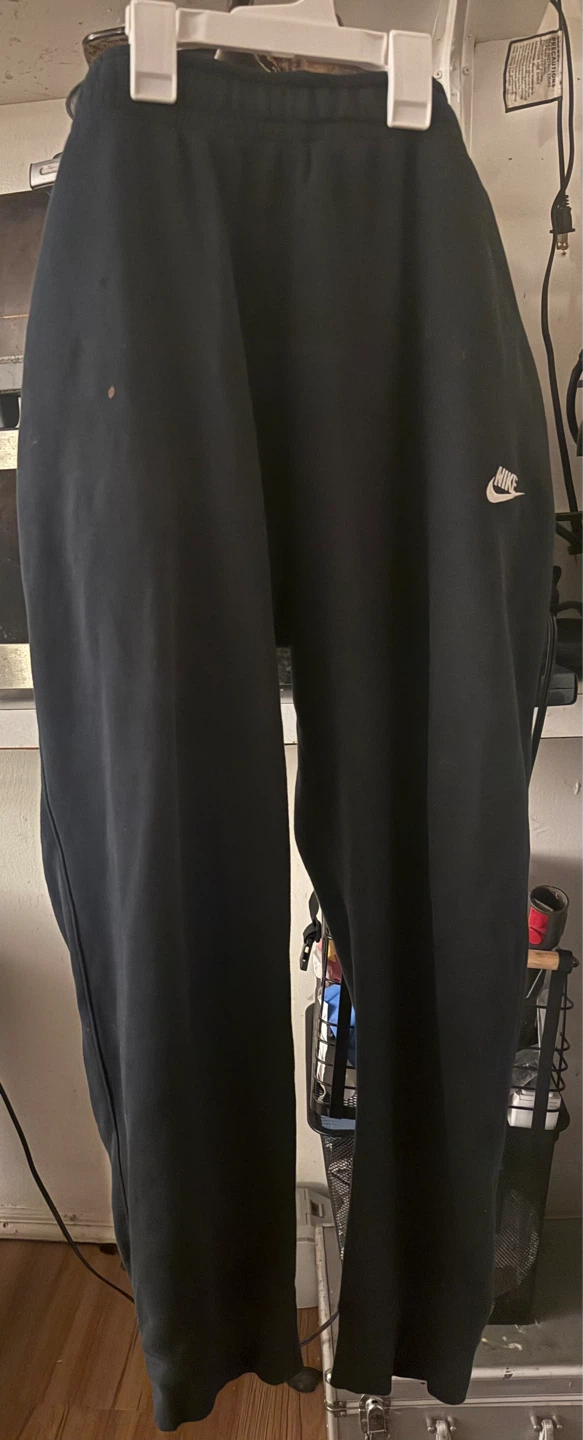Nike Black Sweatpants - photo 2