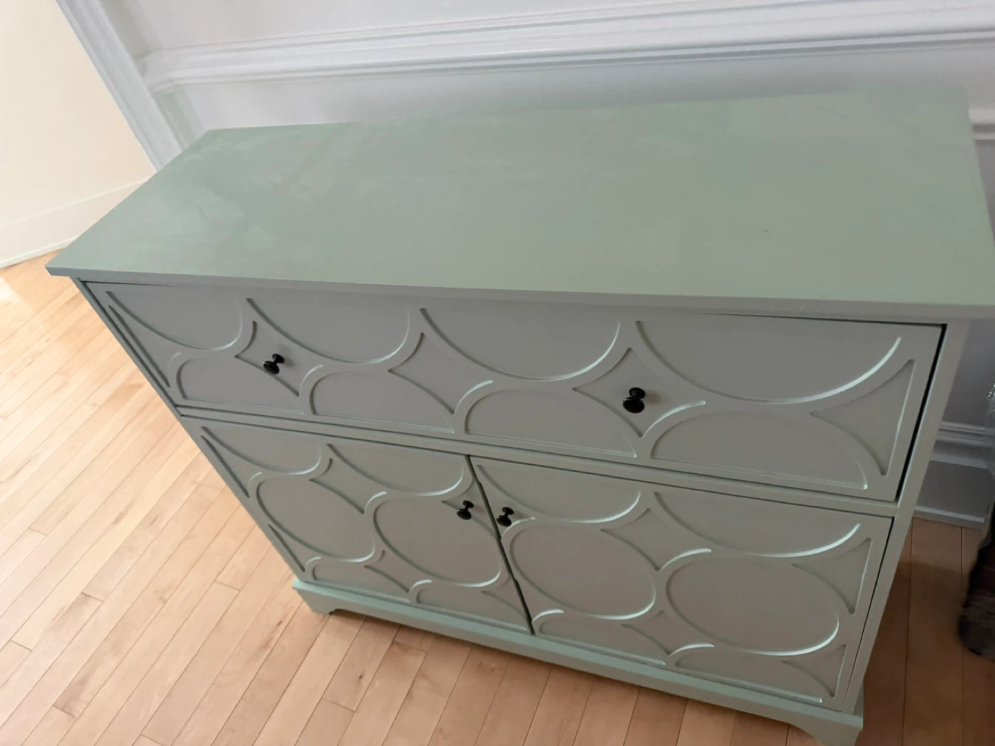 Light Green Accent Cabinet with Two Doors and Drawer - photo 2