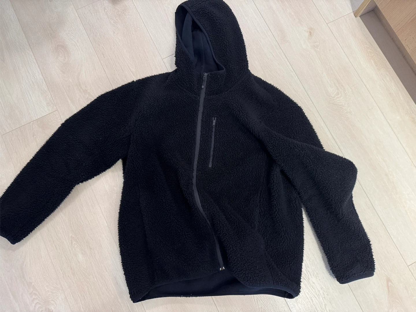 Black Fleece Zip-Up Hoodie