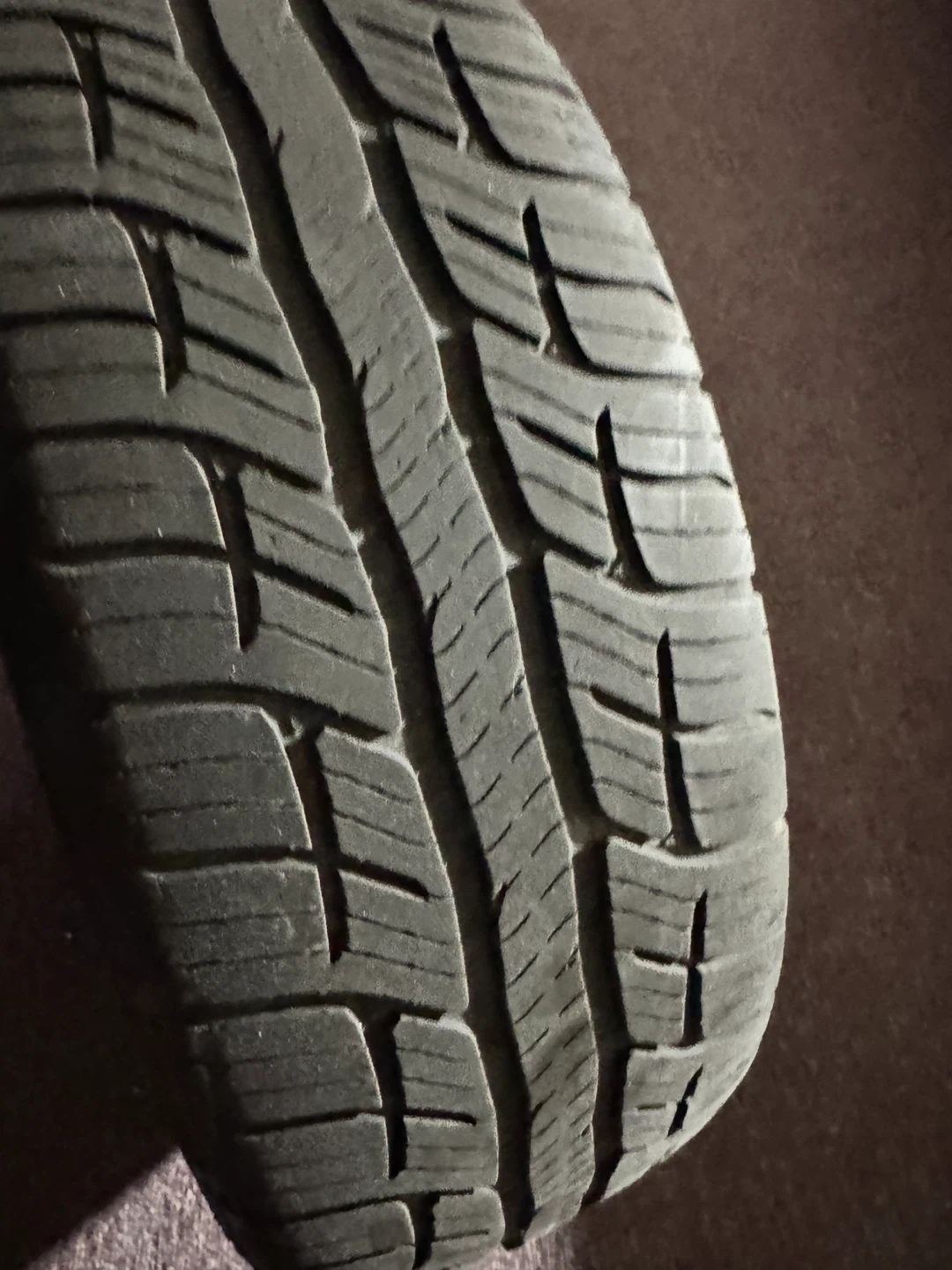 BFGoodrich Advantage T/A Tire 185/65R15 - photo 4