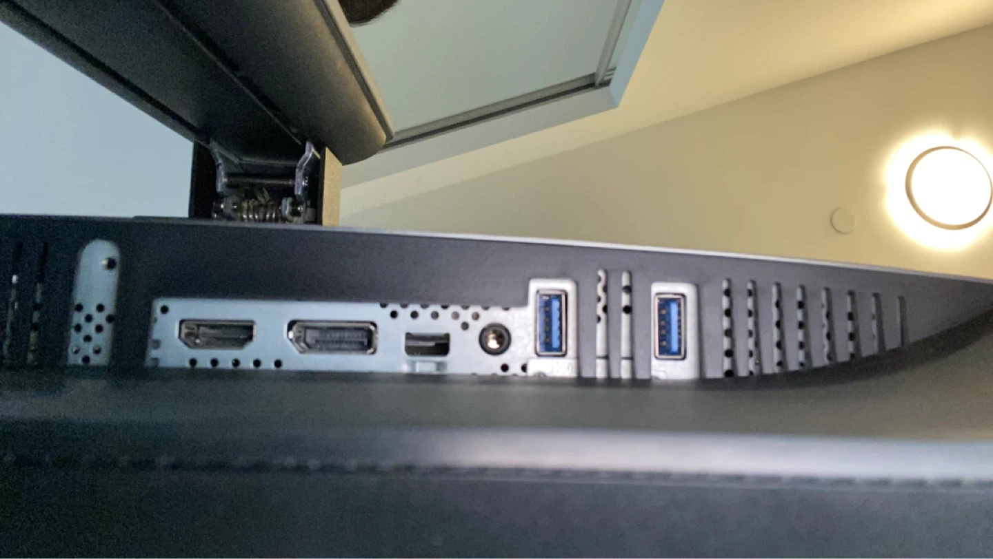 Dell U2720Q 27" 4K USB-C Monitor - photo 3