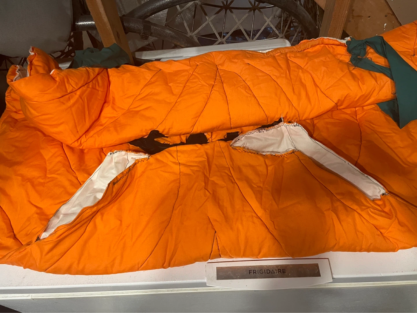 Halloween - adult jack o lantern costume - photo 2
