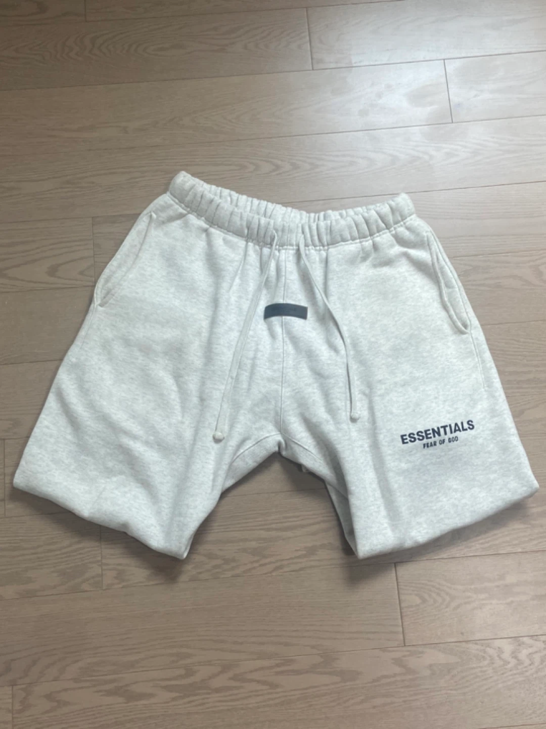 Essentials Fear of God Grey Sweat Shorts - Size M - photo 3