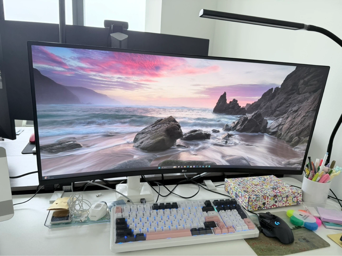 LG ultragear 34" curved QHD Gaming Monitor