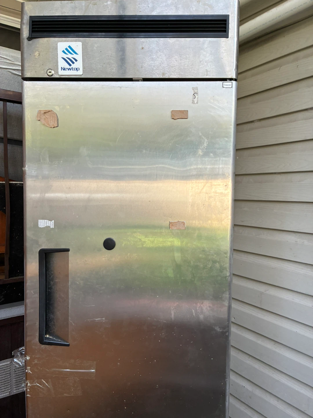Newtop Reach-In Vertical Freezer