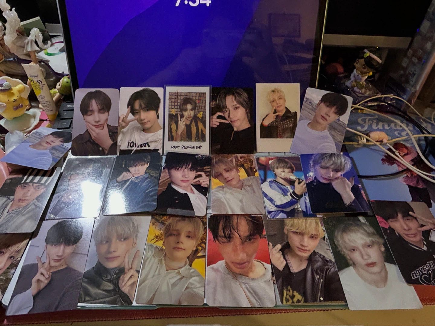 TXT Photocards