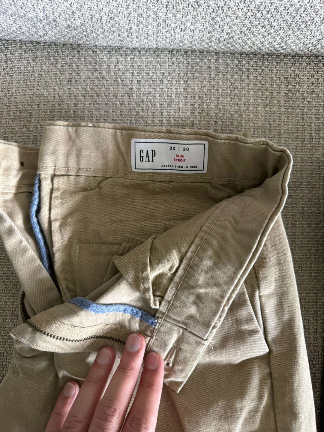 🔥Final Price: 2x GAP Slim Fit Chinos - Khaki & Navy (Size 30x30) - photo 2