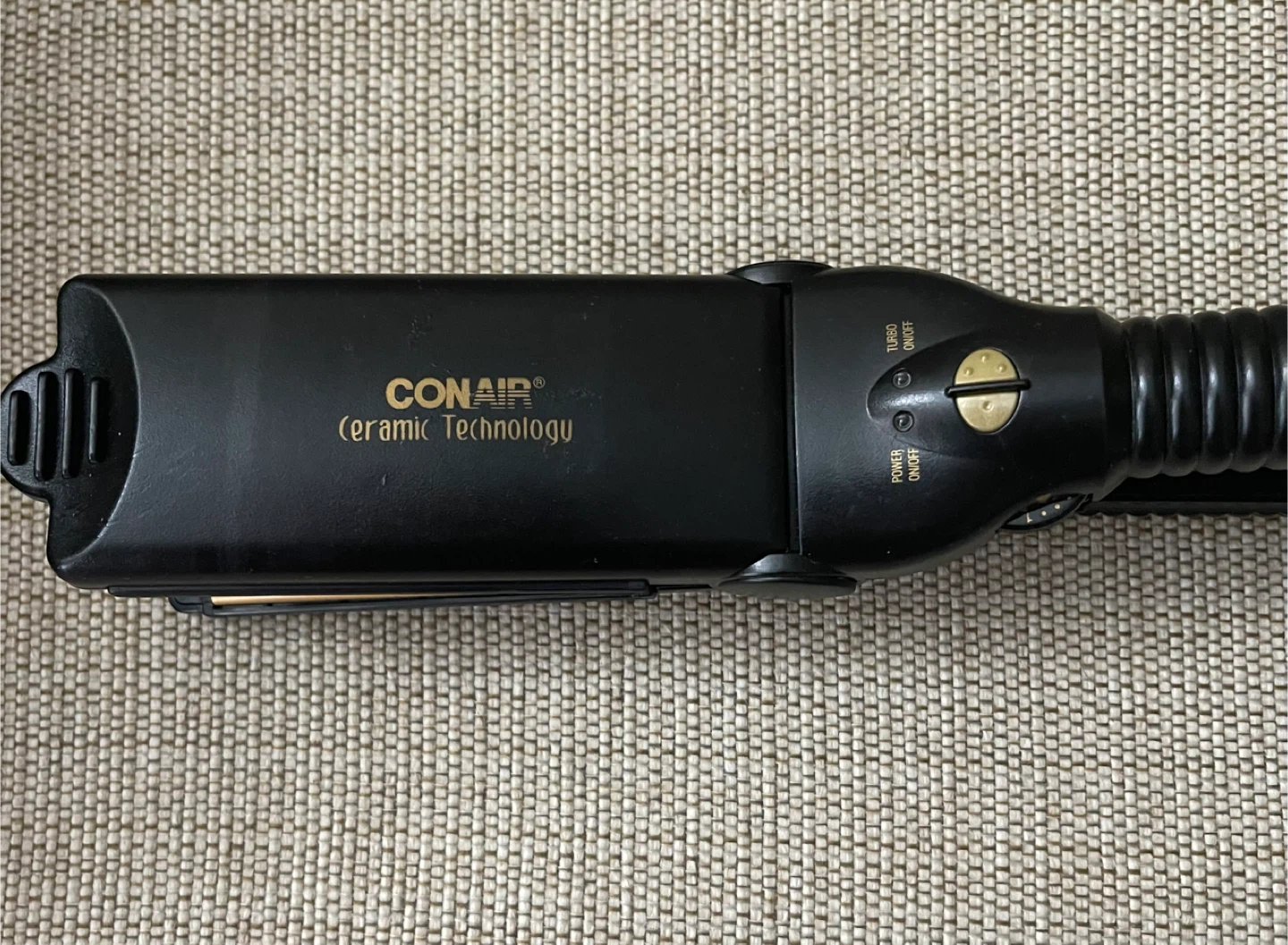 🌱 Conair Ceramic Technology Hair Straightener - Black - photo 3