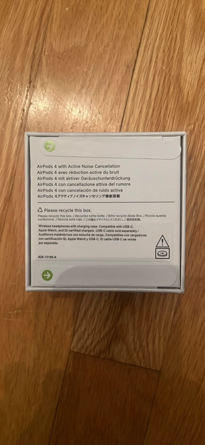 AirPod 4 - photo 2