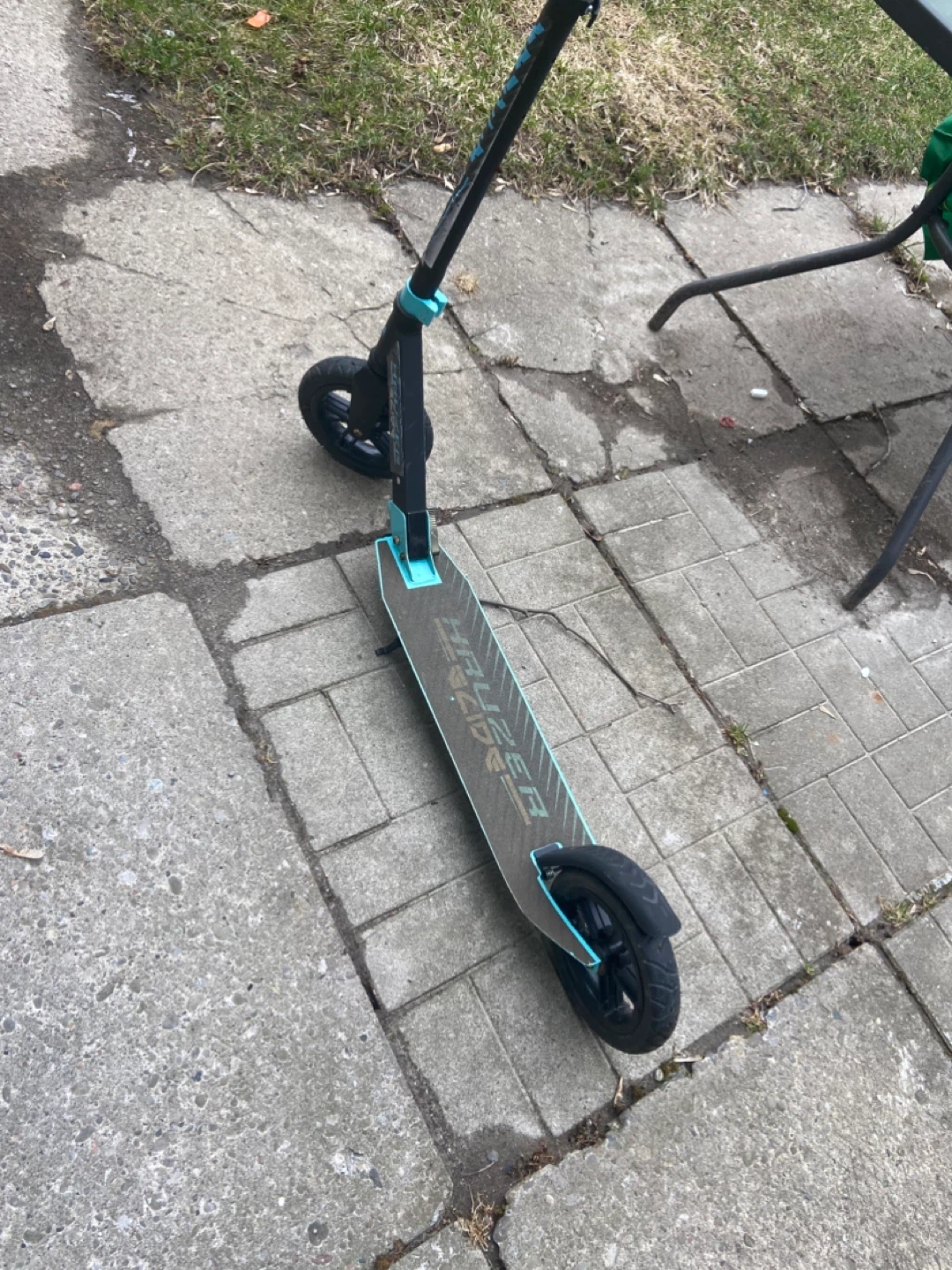 Mad gear Kruzer Kick Scooter - photo 2