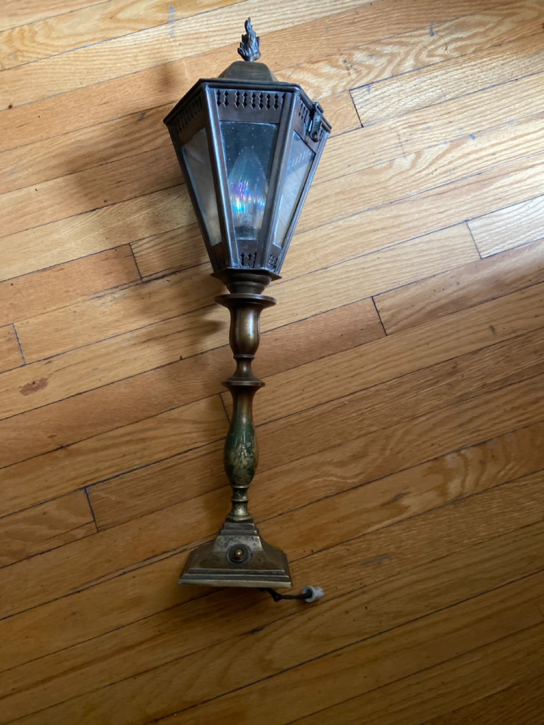 Vintage Lantern Style Table Lamp
