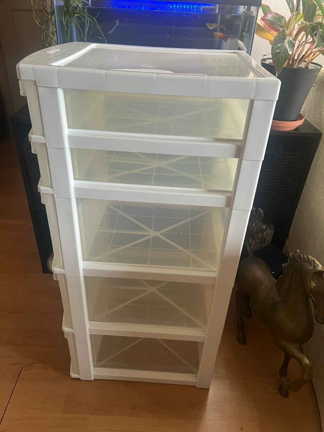 White 5-Drawer Plastic Storage Unit - photo 5