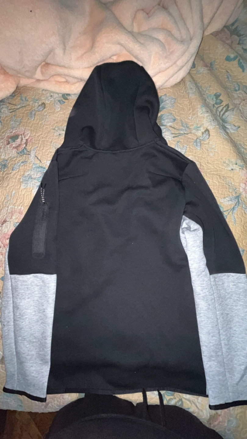 Nike Tech Gray and Black (send offers) - photo 4