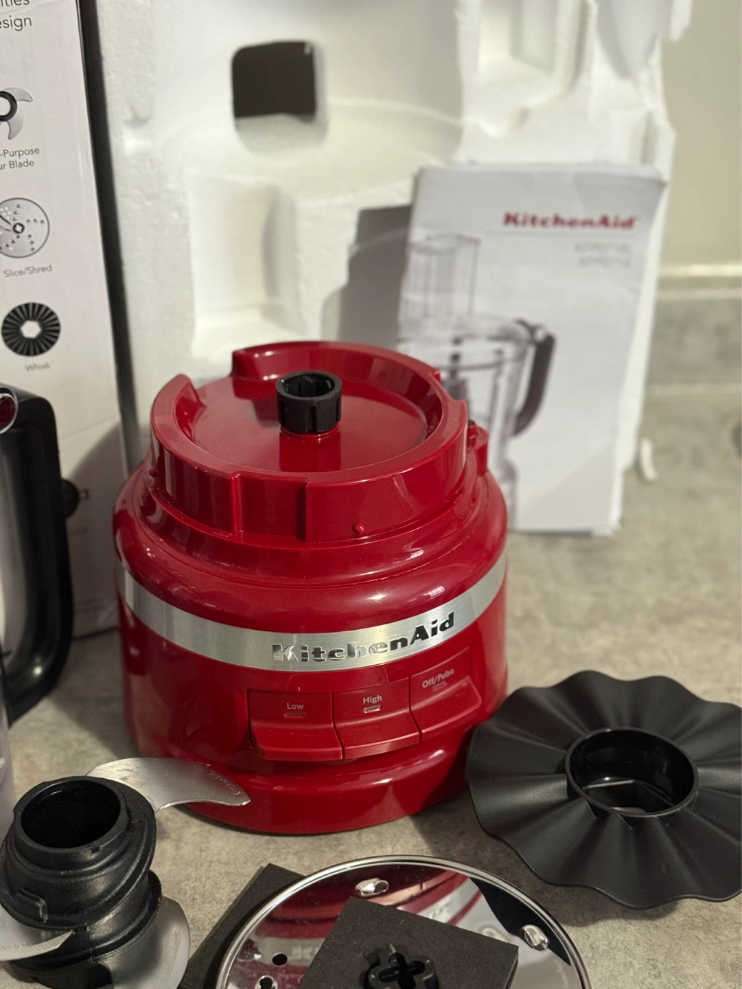 LIKE NEW KitchenAid 9 Cup Food Processor - photo 2