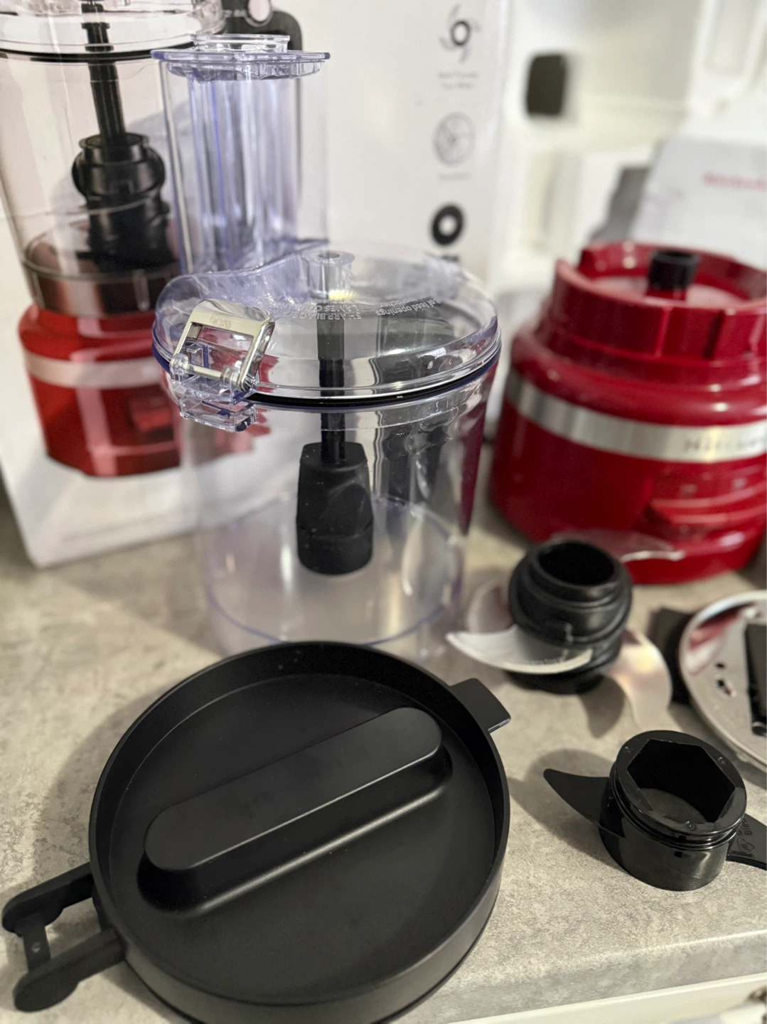 LIKE NEW KitchenAid 9 Cup Food Processor - photo 3