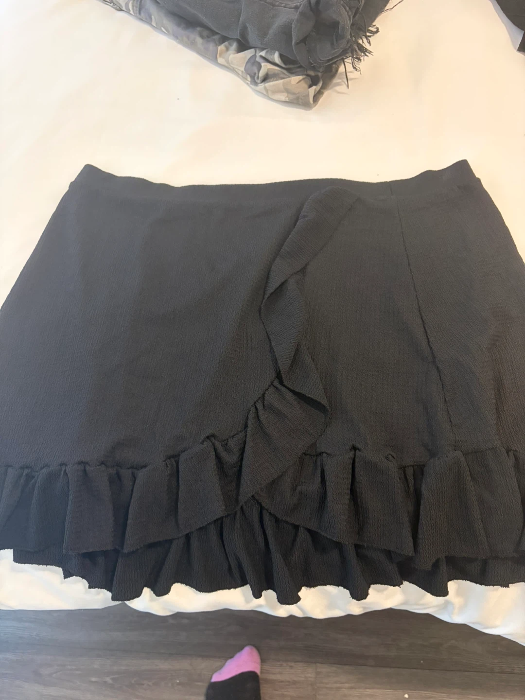 Black Skirts US 16