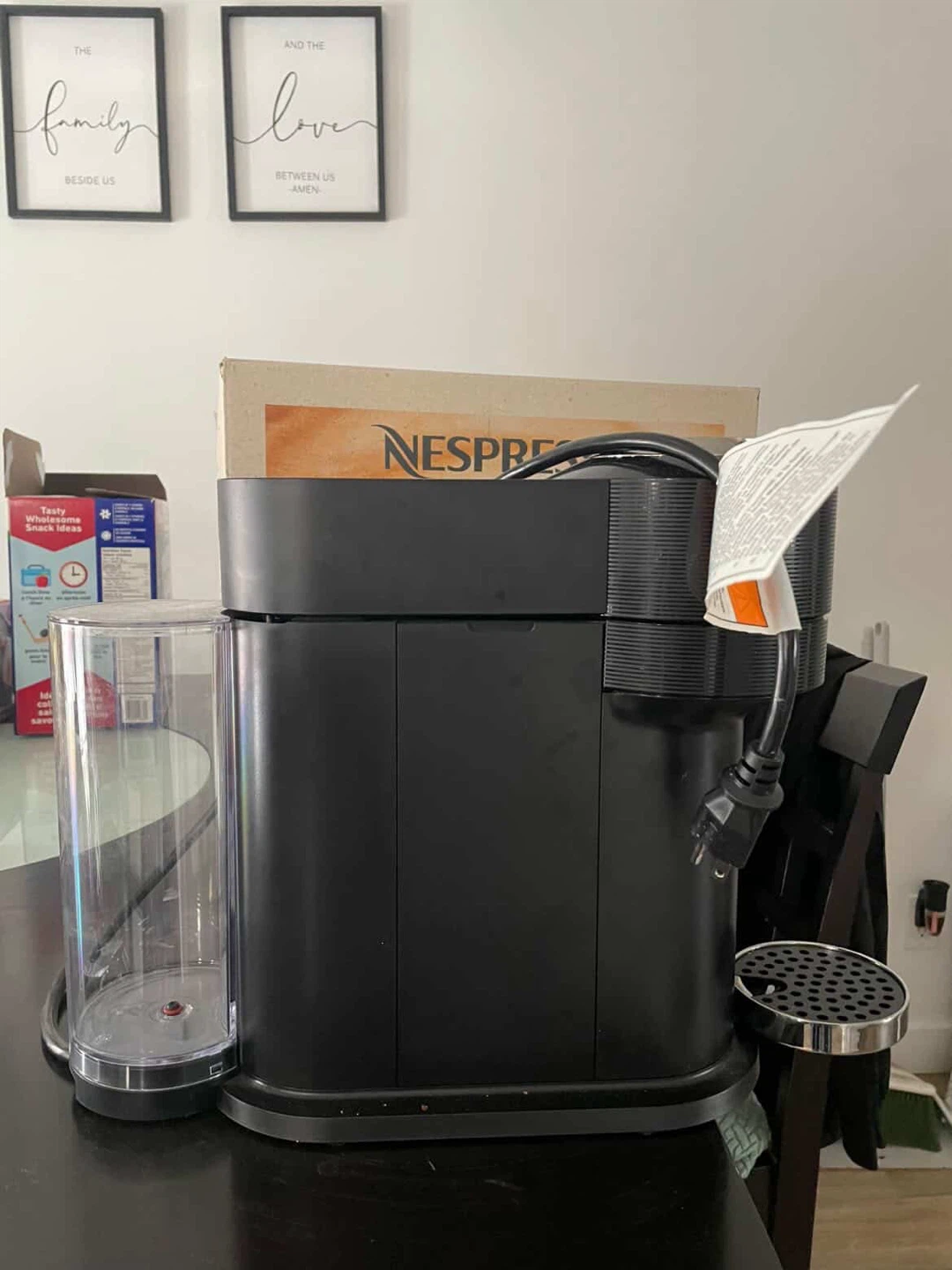 Nespresso Vertuo Next & Aeroccino Coffee Maker - photo 2