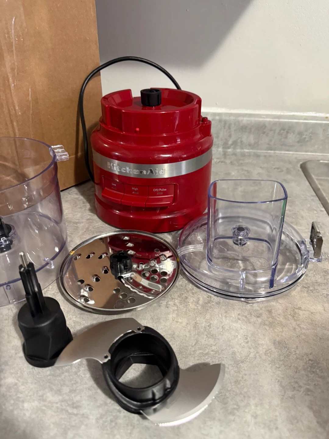 LIKE NEW KitchenAid 7 Cup Food Processor, Damaged - photo 5