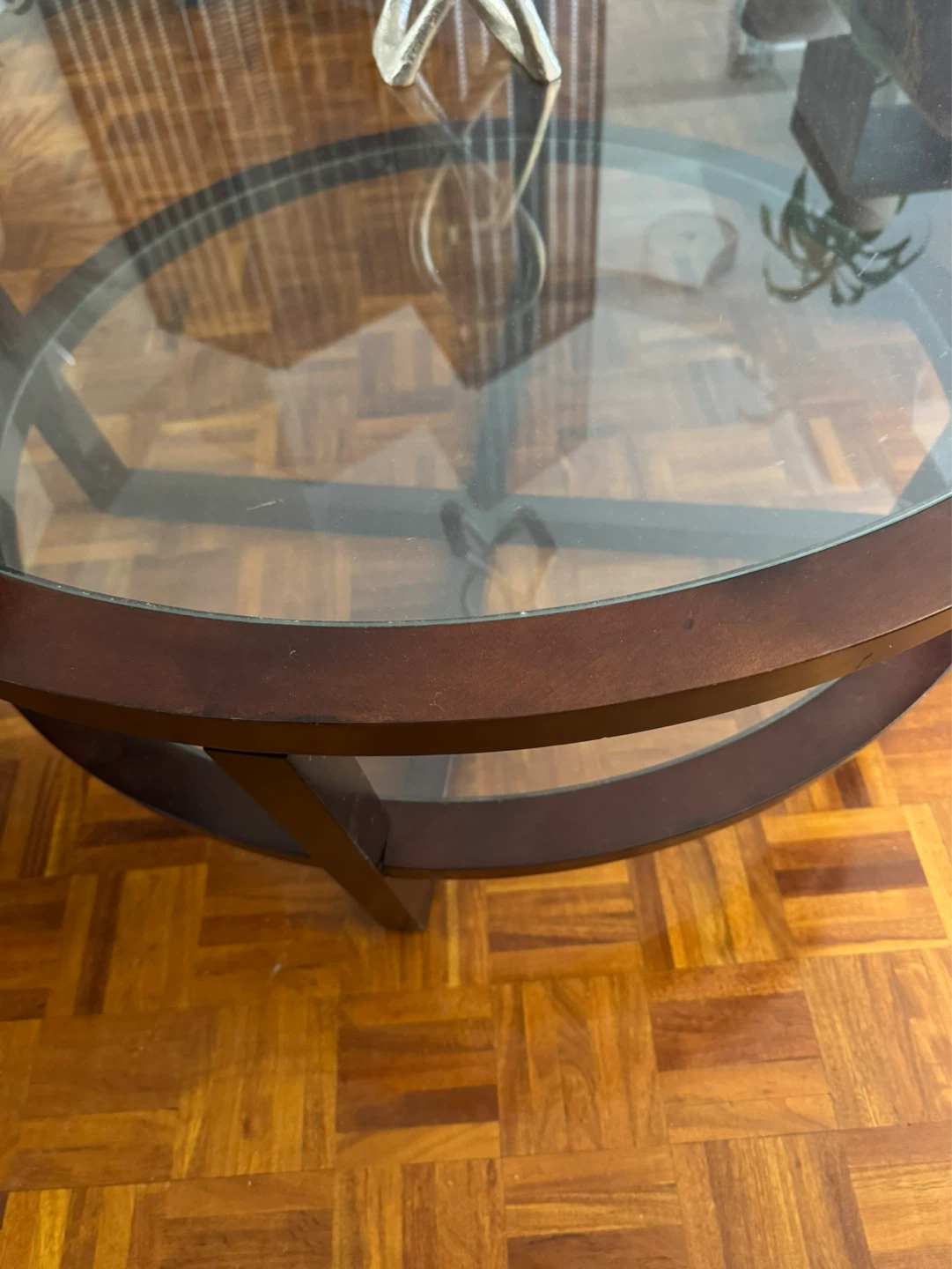 Round Coffee Table with Glass Top - Large - photo 3