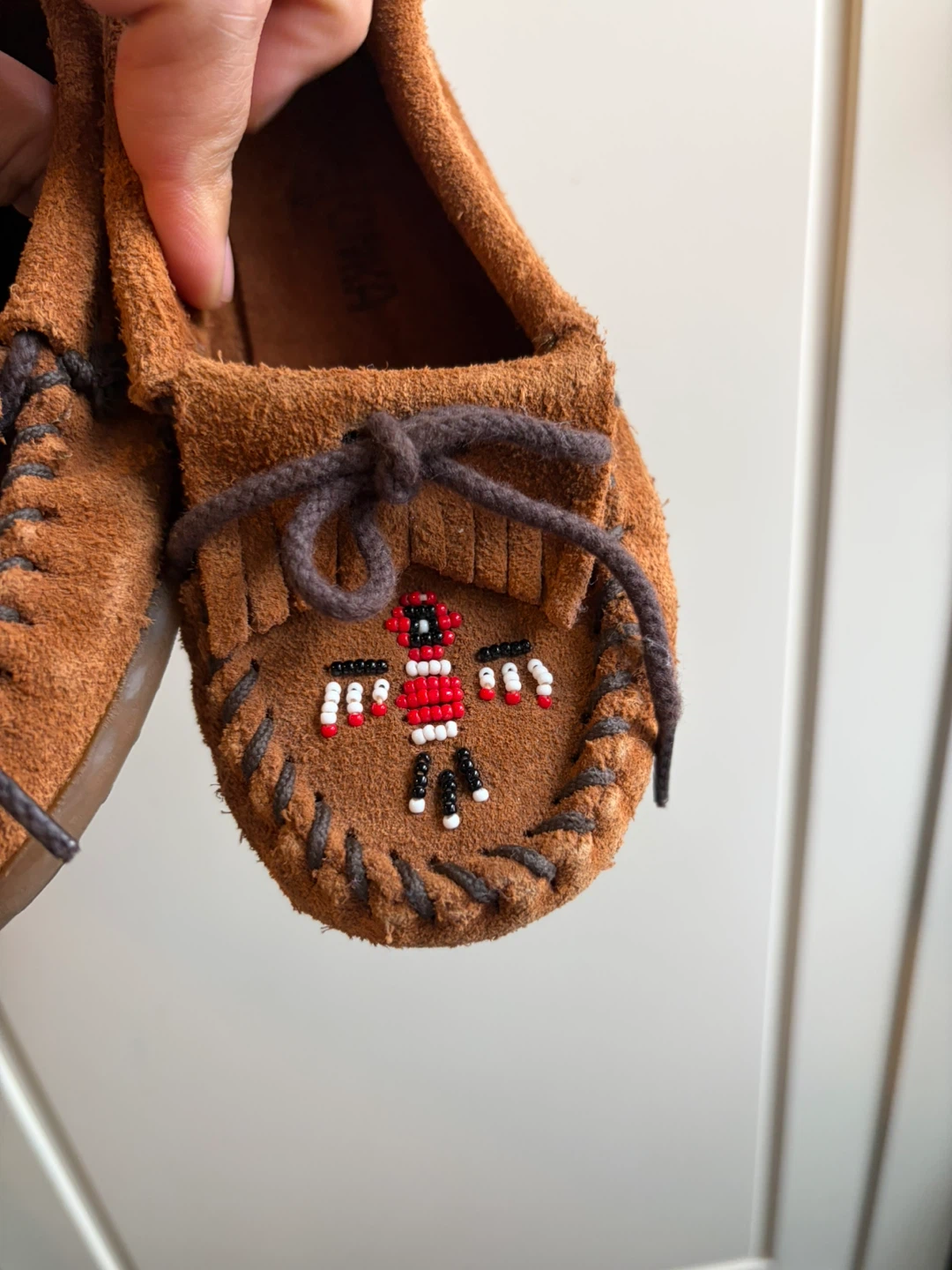 Minnetonka shoes size 11 - photo 3