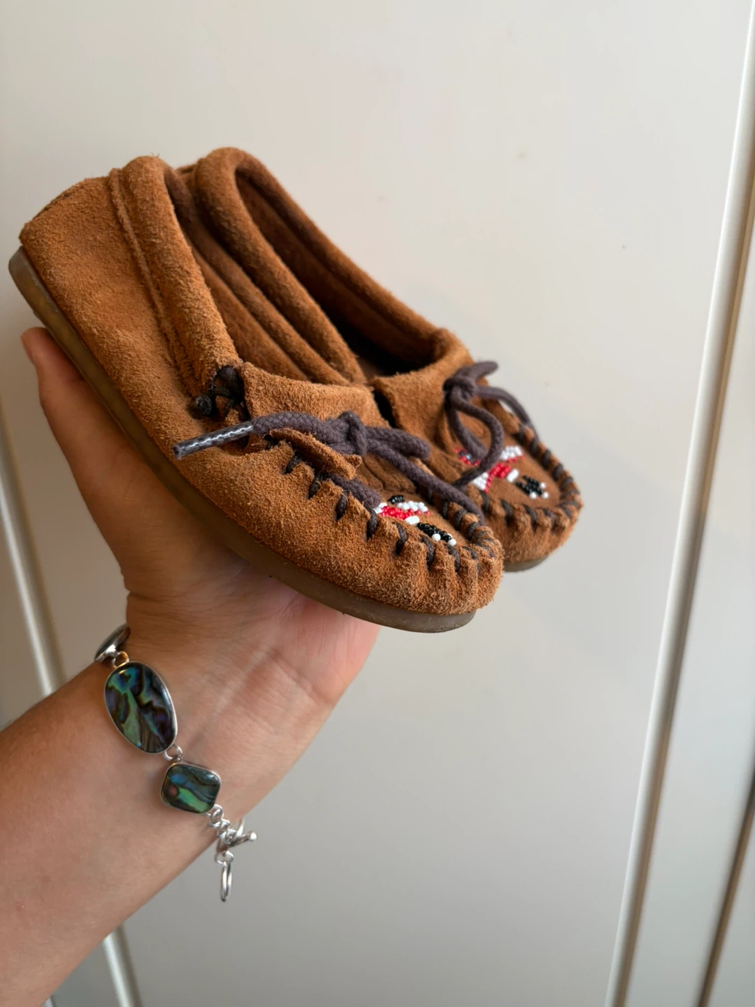 Minnetonka shoes size 11 - photo 4