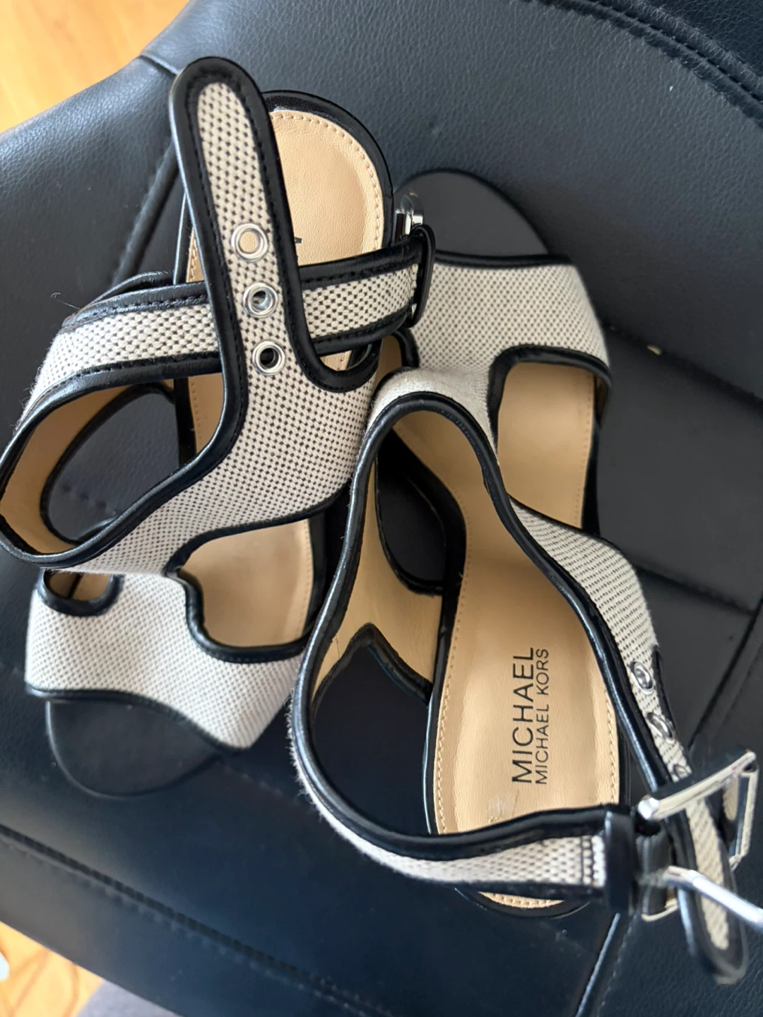 Michael Kors Wedge Sandals - photo 3