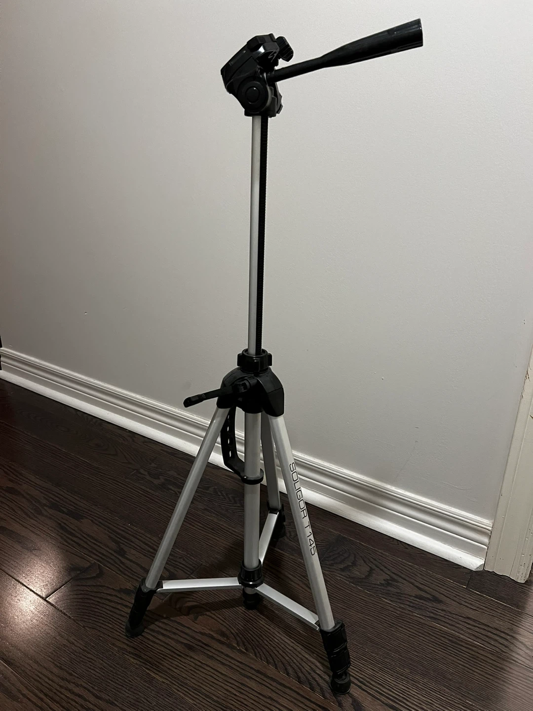 Soligor T45 Tripod