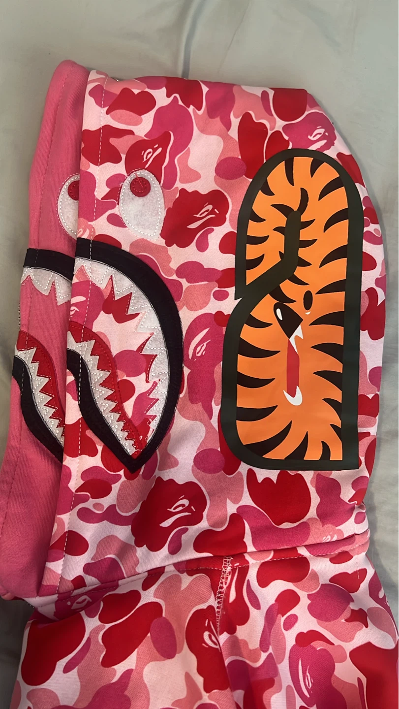 BAPE Pink Camo Shark Full Zip Hoodie size-M - photo 5