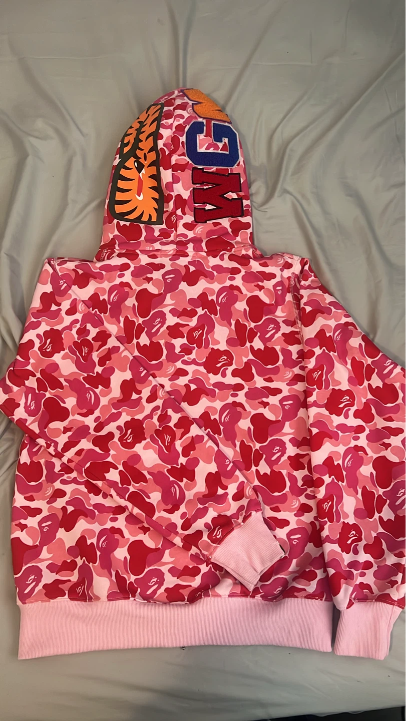 BAPE Pink Camo Shark Full Zip Hoodie size-M - photo 2