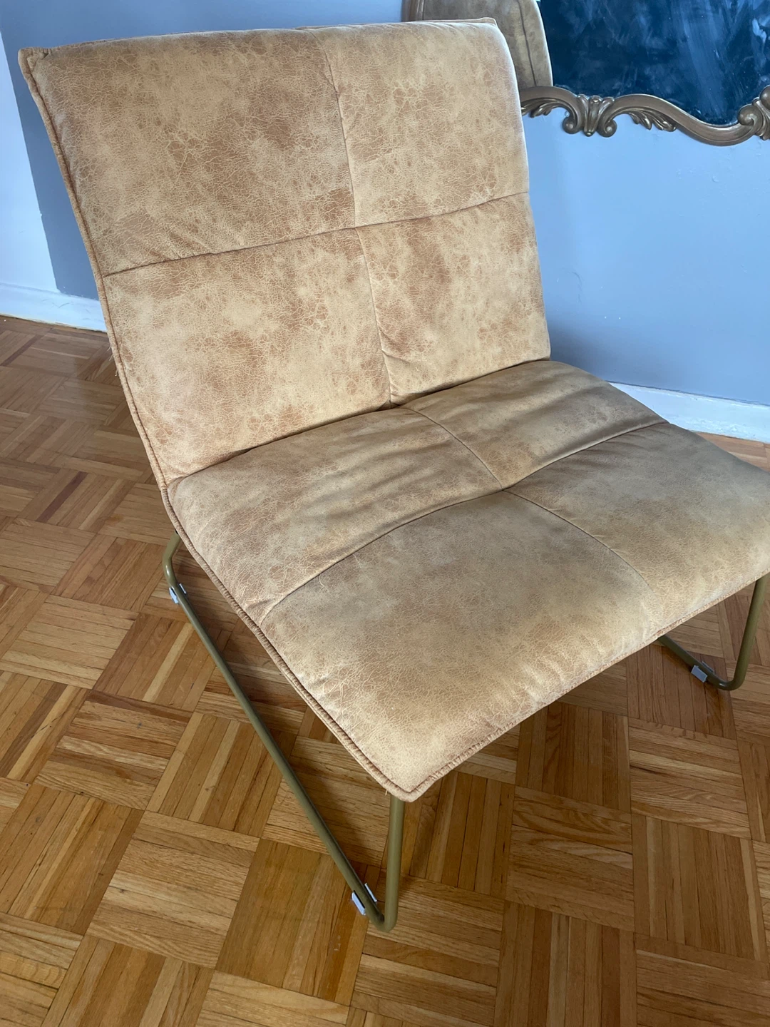 Modern Faux Leather Accent Chair - photo 2