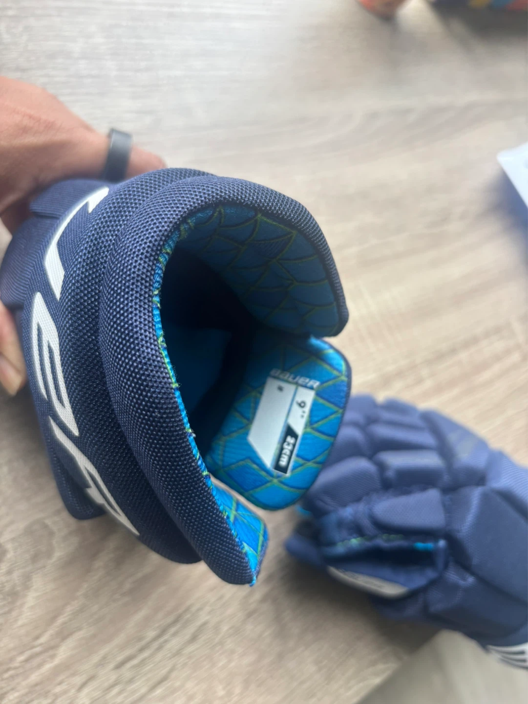 Bauer X-FE Youth Hockey Gloves - photo 4