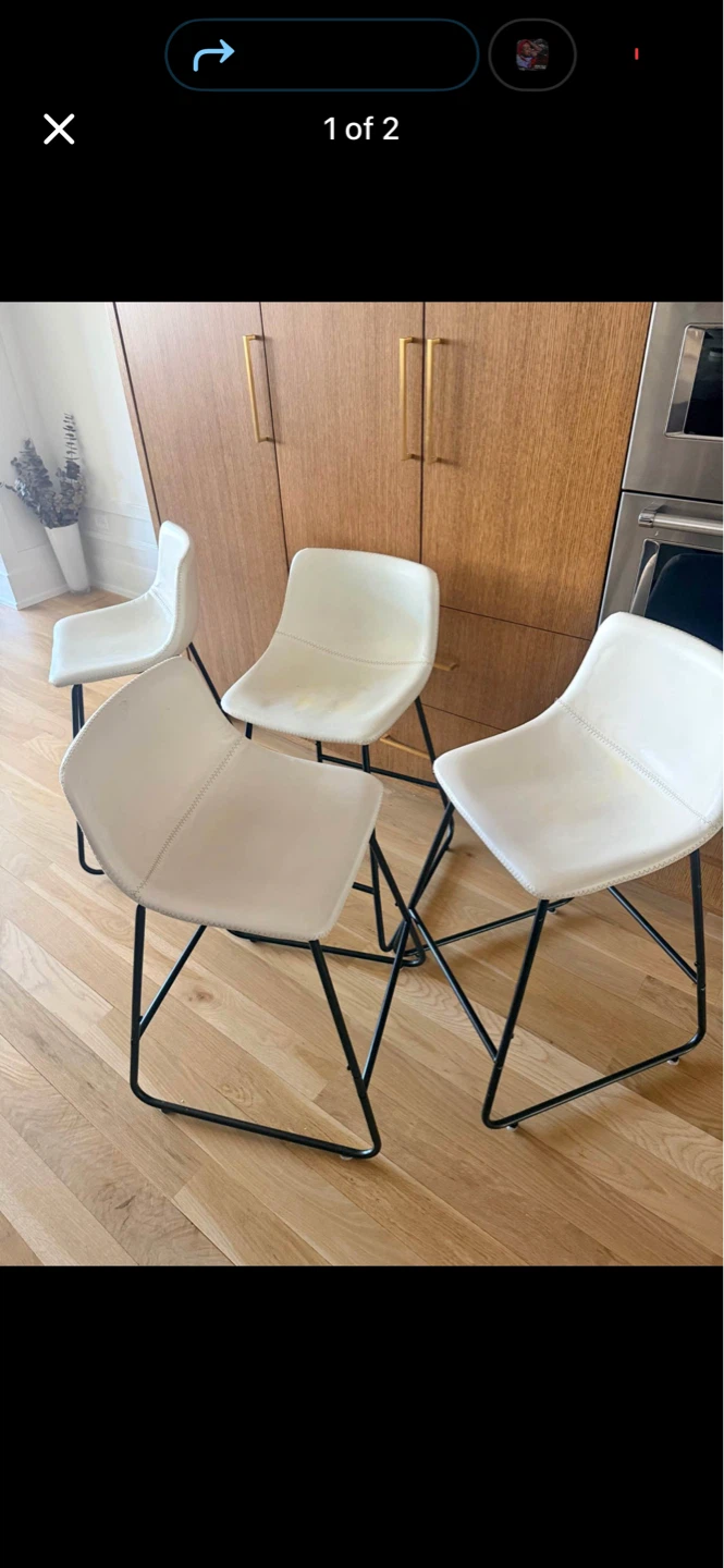 4 white bar stools - photo 2