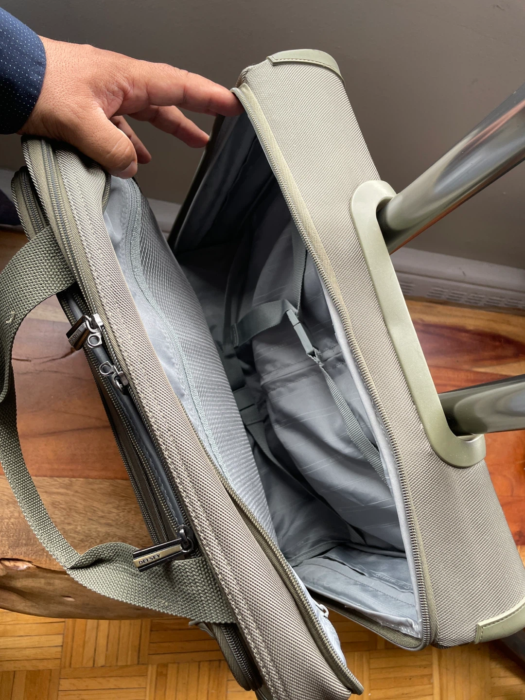 Delsey Carry-On Luggage - photo 2