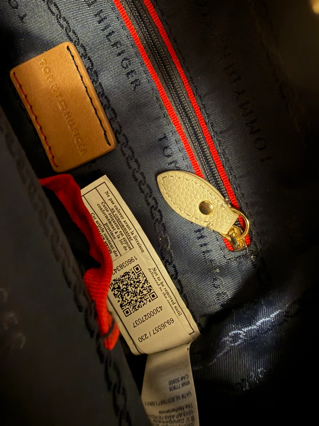 Tommy Hilfiger Women's Beige Leather Backpack - photo 5