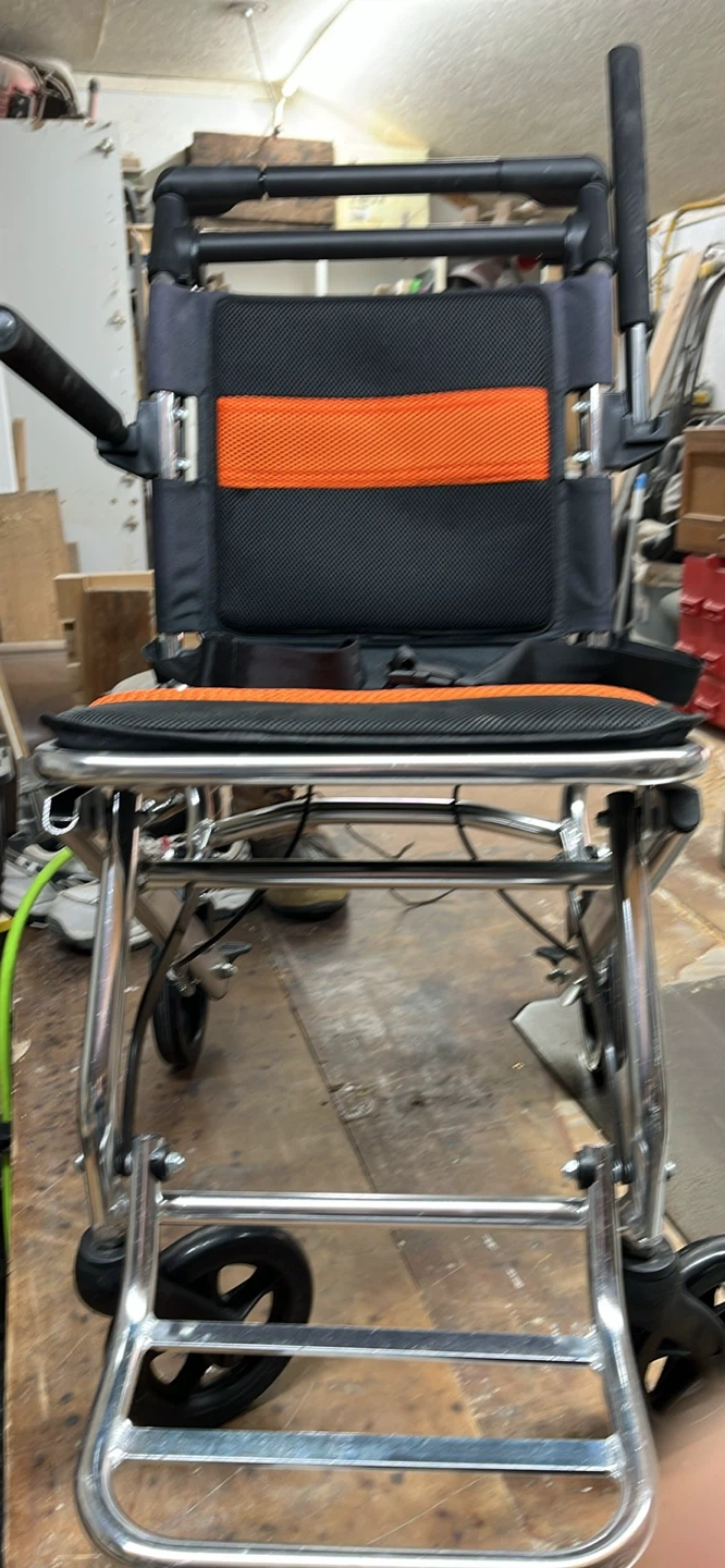 Lightweight Transport Wheelchair - photo 2