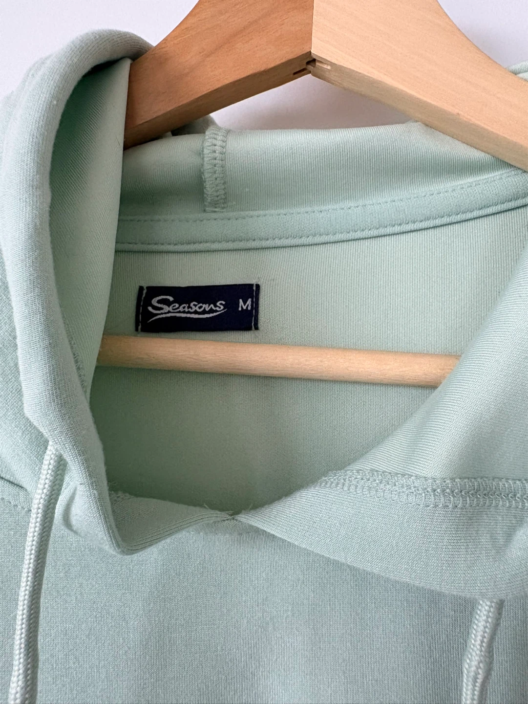 Seasons Hoodie - Light Green - Size M - photo 5