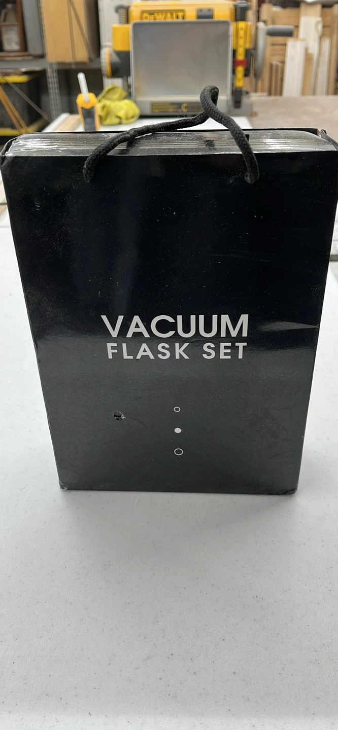 Green Vacuum Flask Set with 2 Mugs