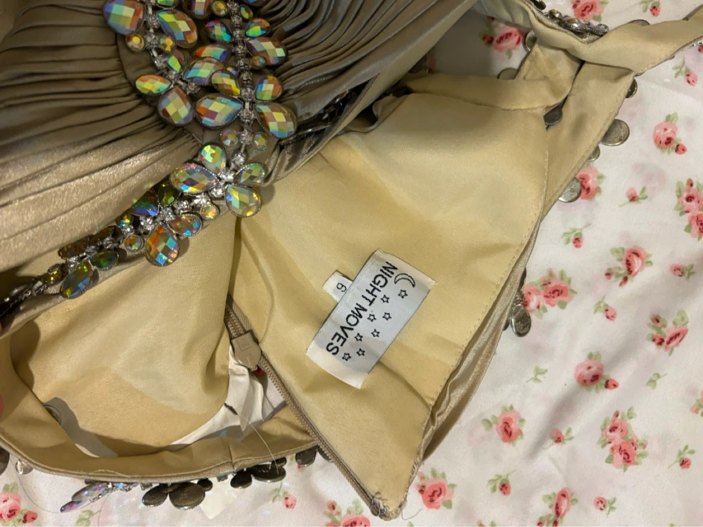 Night Moves Beaded Halter Dress Size 6 - photo 4