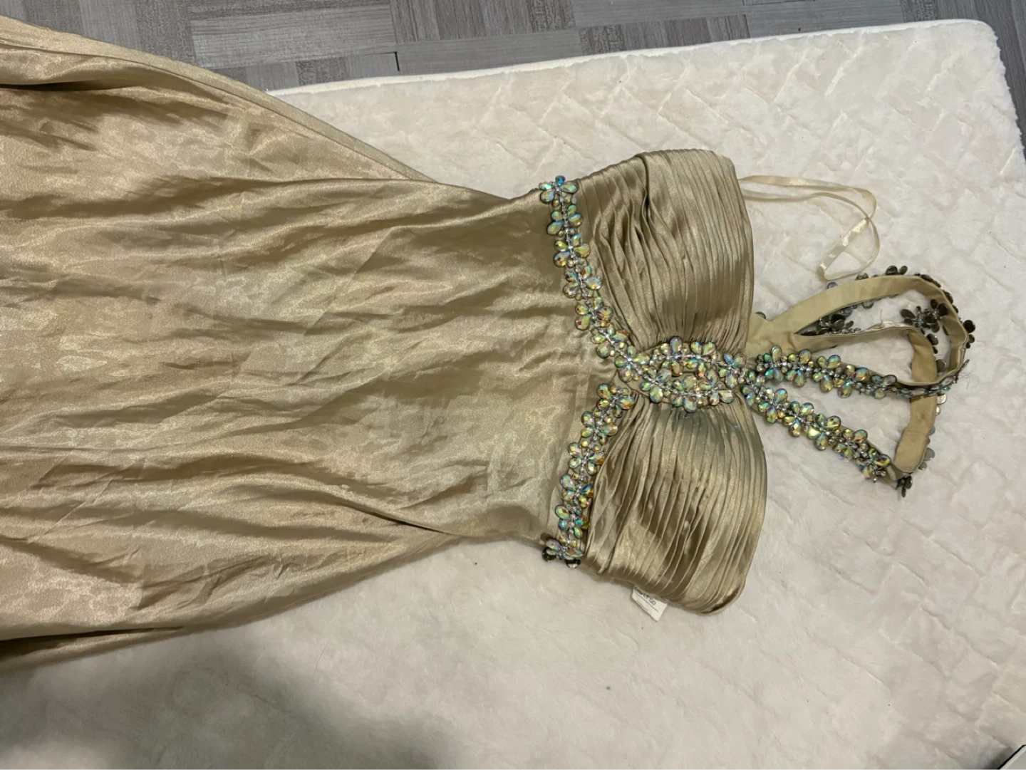 Night Moves Beaded Halter Dress Size 6 - photo 2