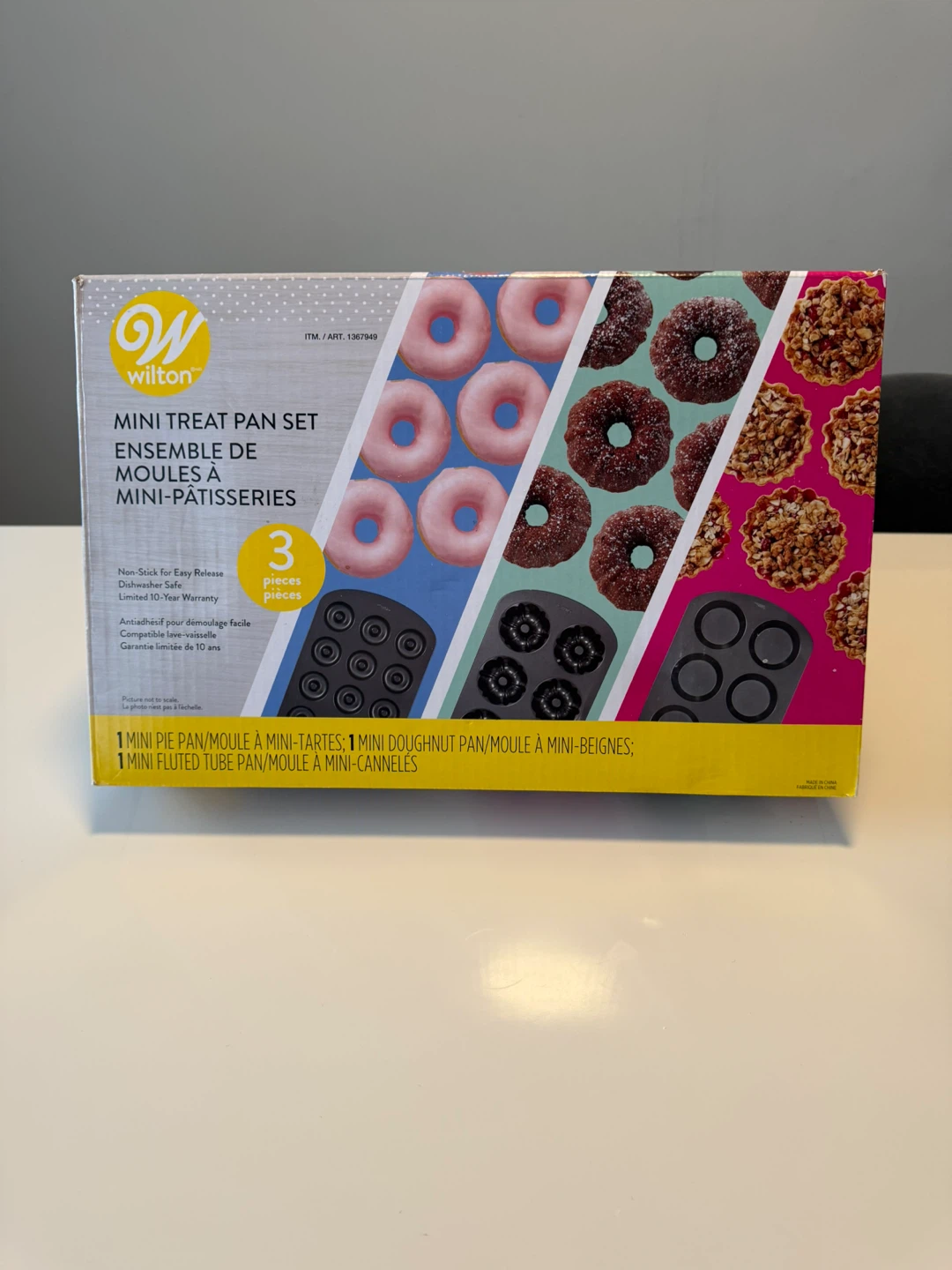 Wilton Mini Treat Pan Set (3 Piece)