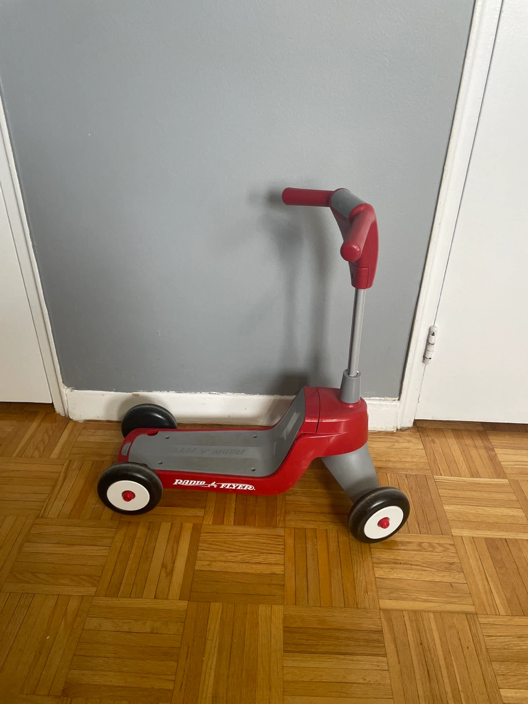 Radio Flyer Scoot 2 Pedal Scooter