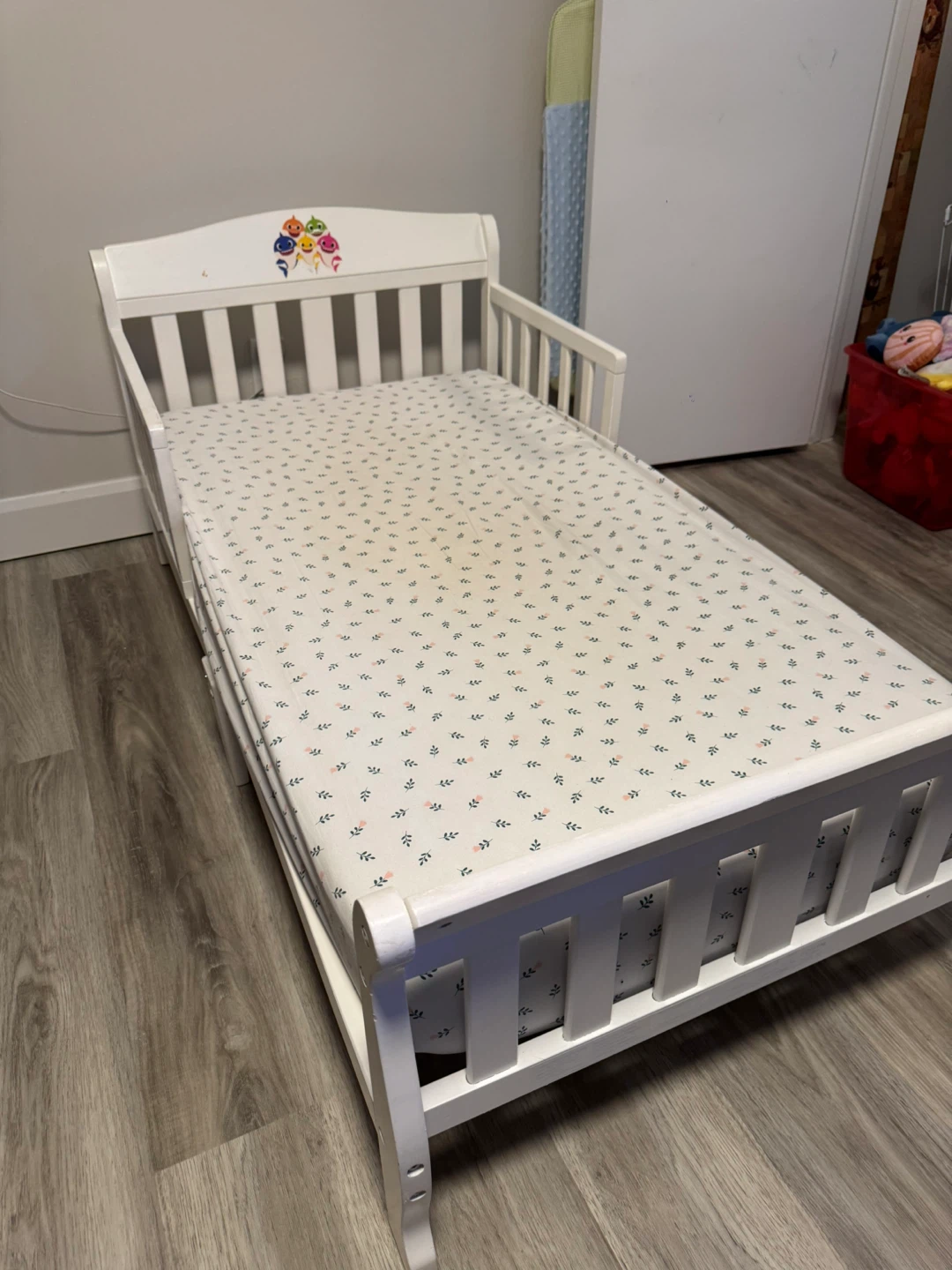 White Toddler Bed with Mattress