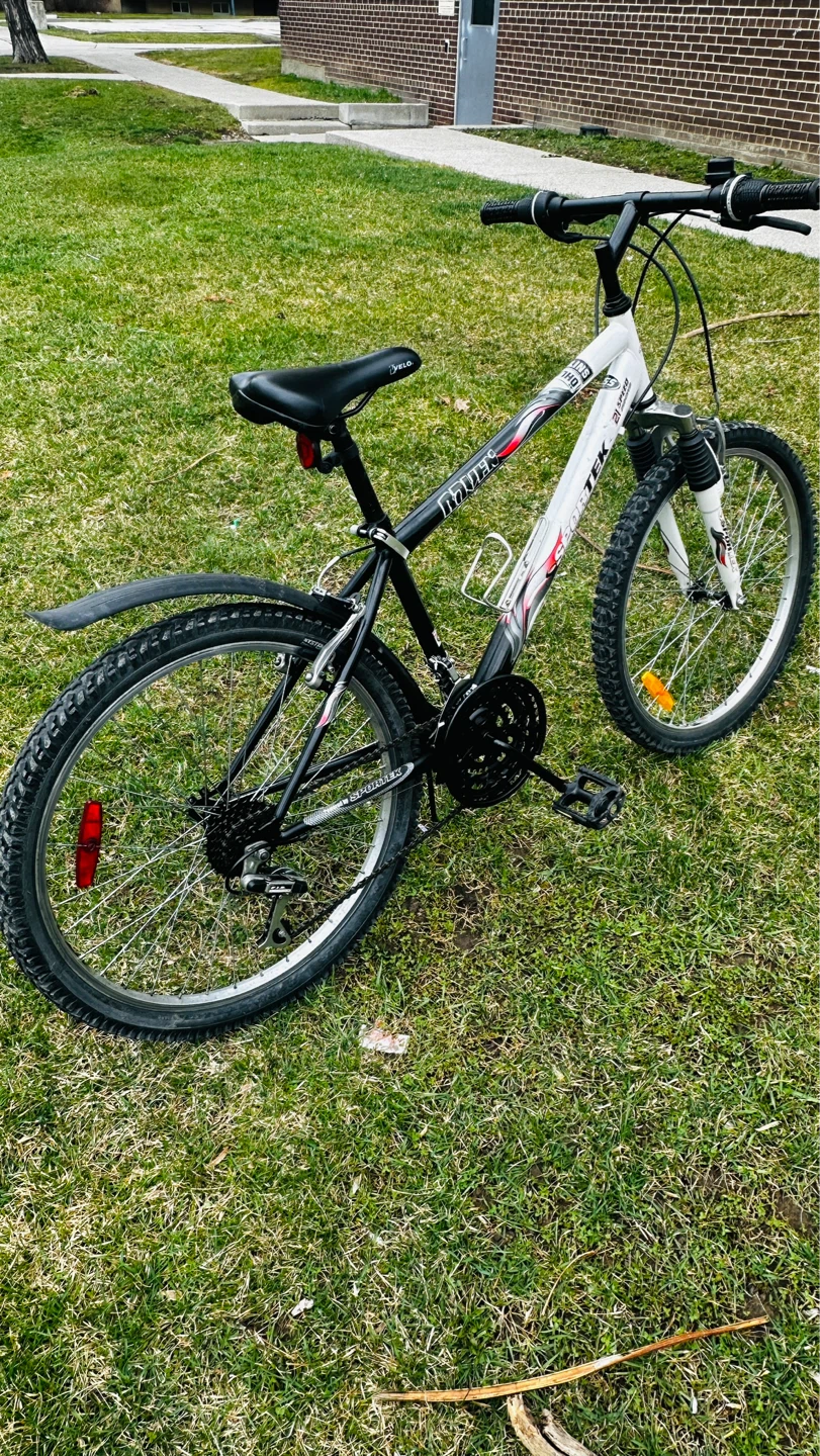 SporTrek Mountain Bike - photo 3