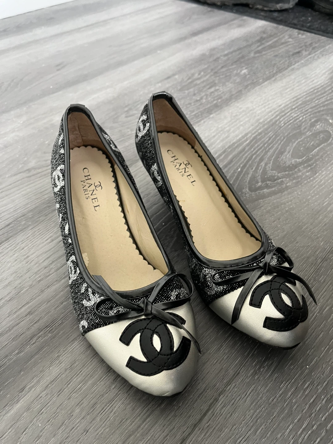 Chanel Paris Ballet Flats - Size 36 - photo 3