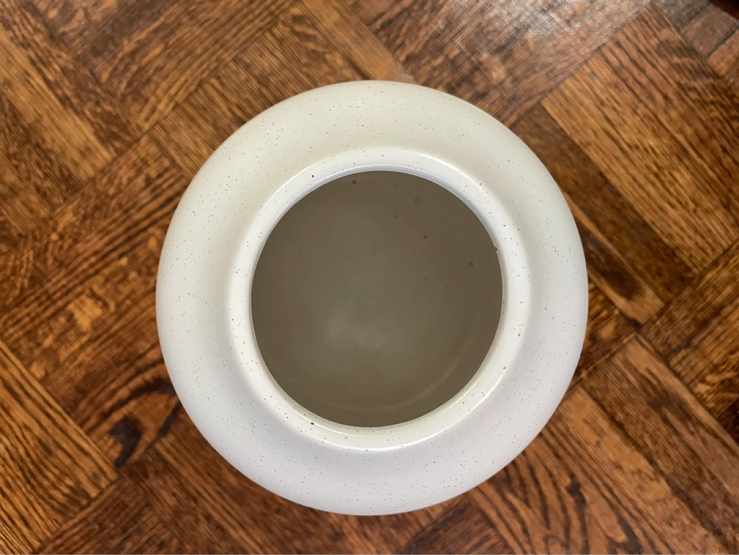 White Speckled Ceramic Vase - photo 2
