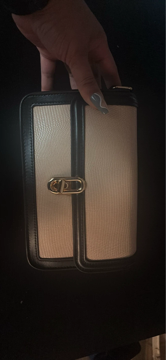 Beige and Black Shoulder Bag with Gold Clasp