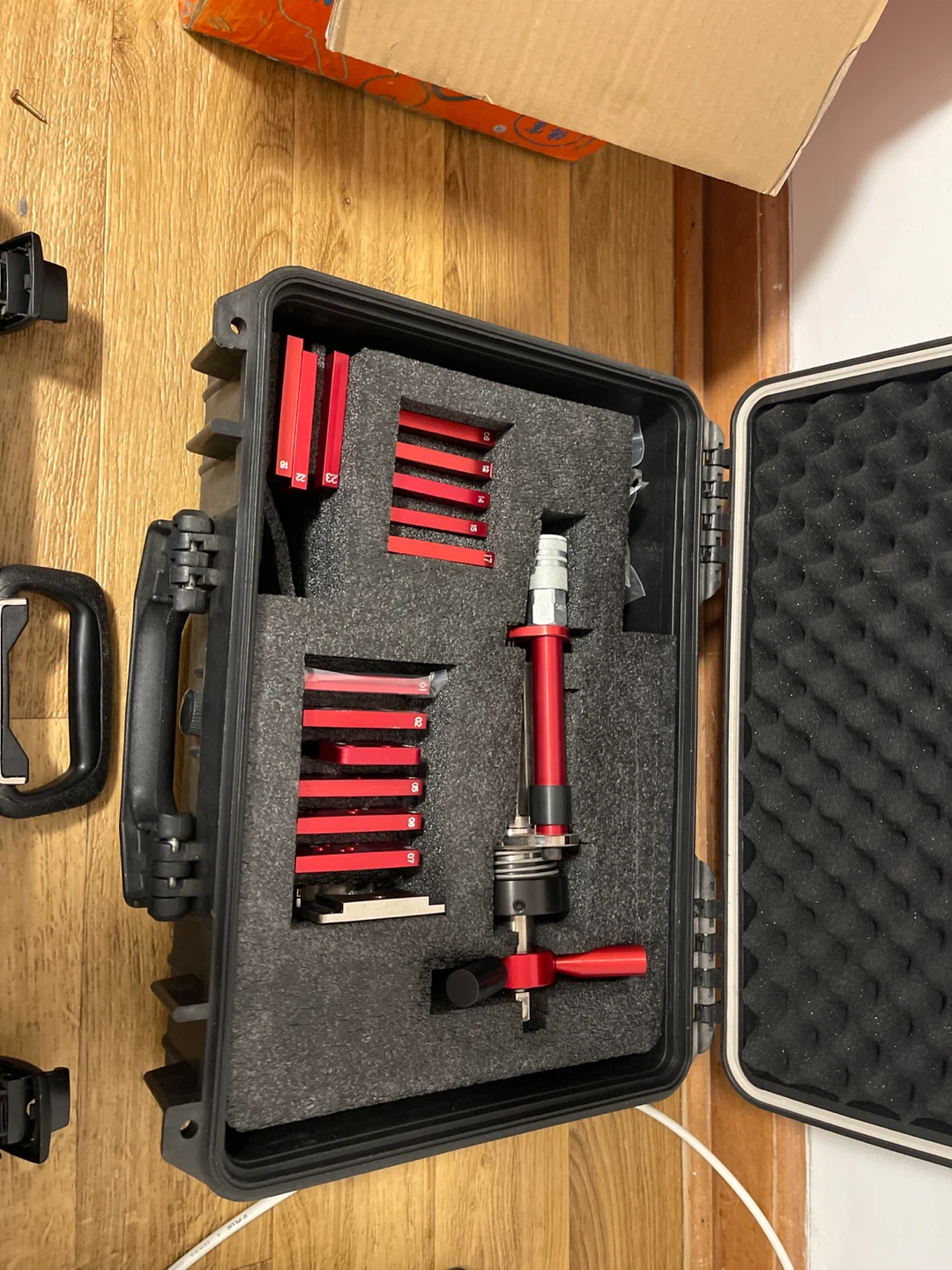 Hawkeye Gradient Lens Corporation Inspection System - photo 3