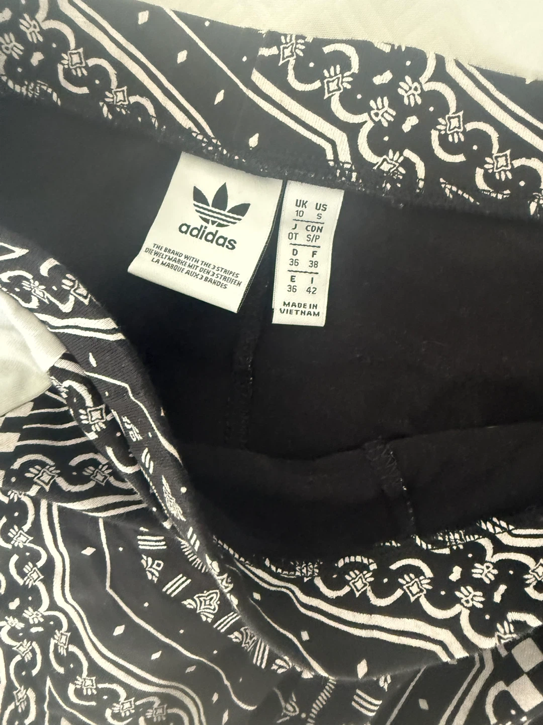 Adidas Bandana Print Tracksuit Set - Size S - photo 4